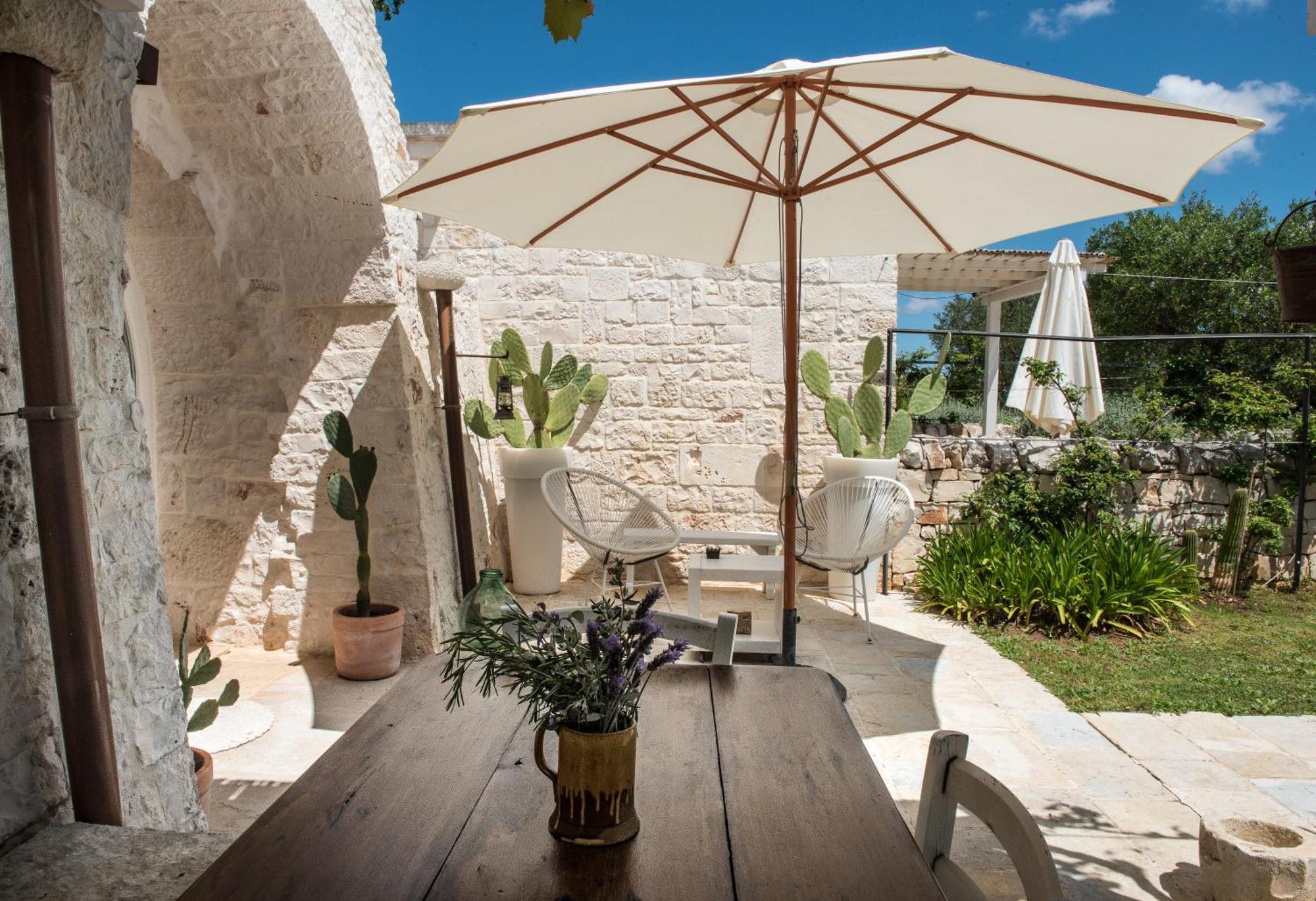 Il Trullo Di Ben Villa Locorotondo Exterior photo