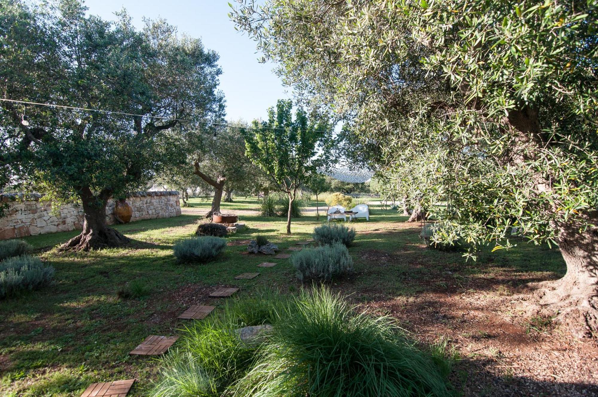 Il Trullo Di Ben Villa Locorotondo Exterior photo
